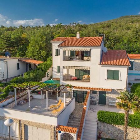 Villa Nika Selce Exterior photo
