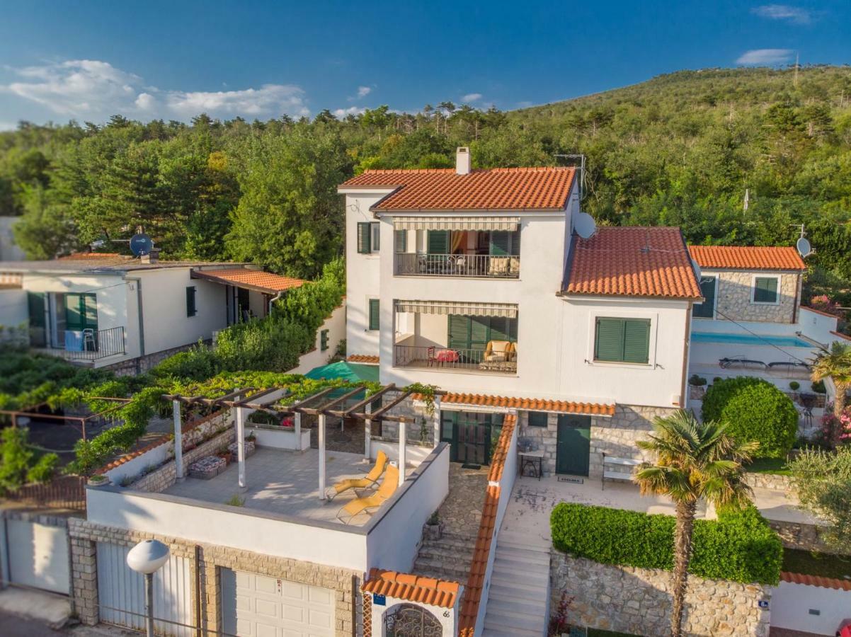 Villa Nika Selce Exterior photo