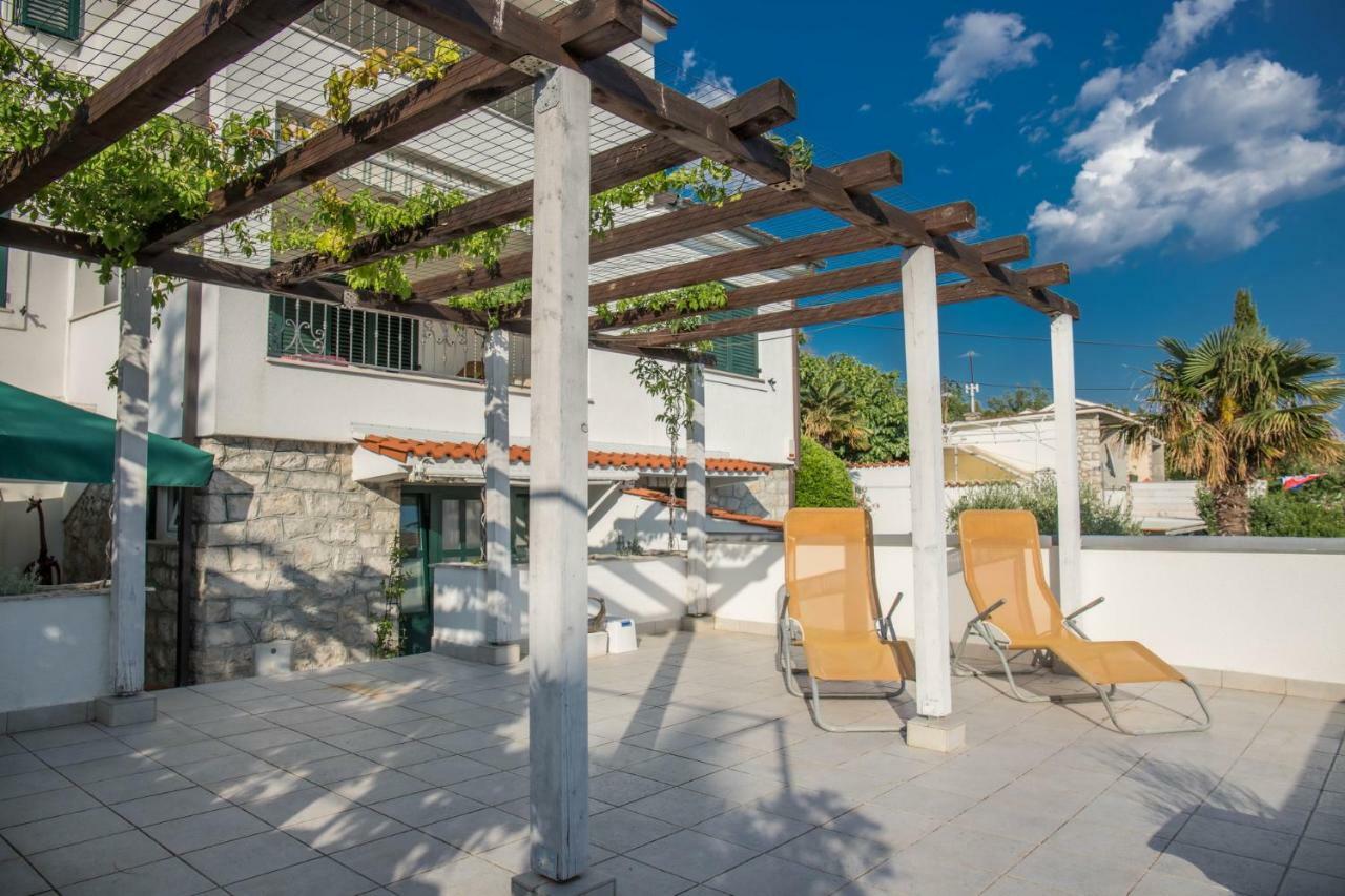 Villa Nika Selce Exterior photo