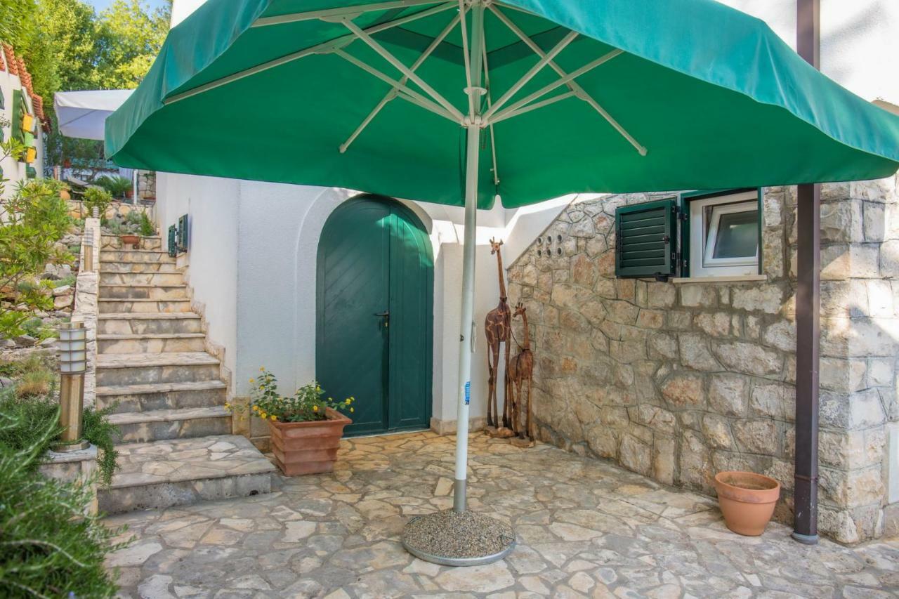 Villa Nika Selce Exterior photo